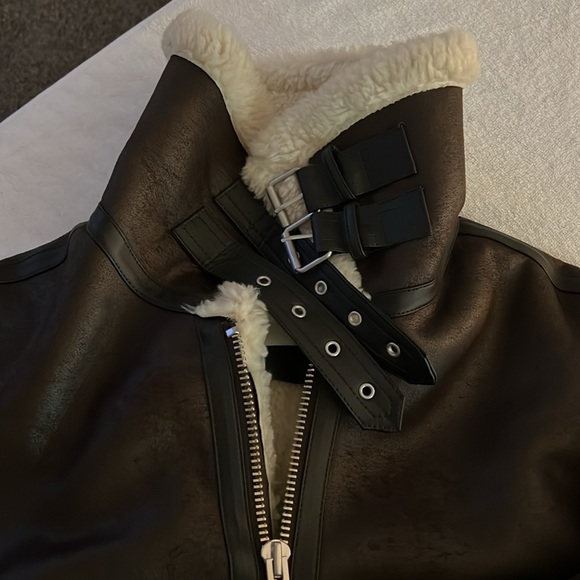 DUNST - Brown Loose Fit Faux-Shearling Jacket - Picture 6 of 7